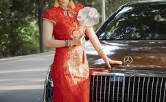 女生校园遭羞辱强迫拍视频